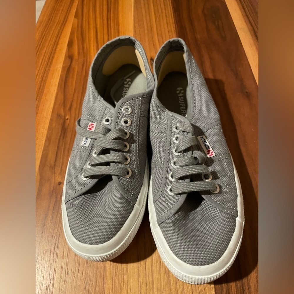 Superga NWOB Women's Gray Canvas Sneakers